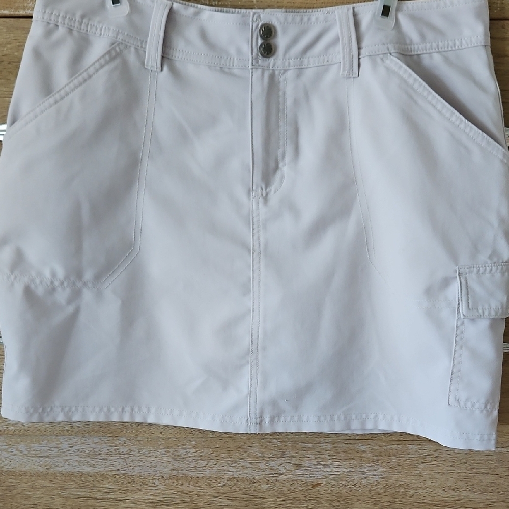 Bimini Bay Outfitters LTD Cream Skort 12